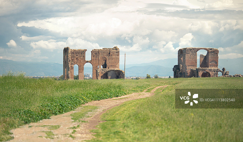 阿皮亚古道的罗马遗址图片素材