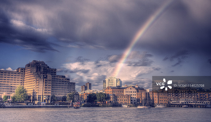 彩虹尽头图片素材