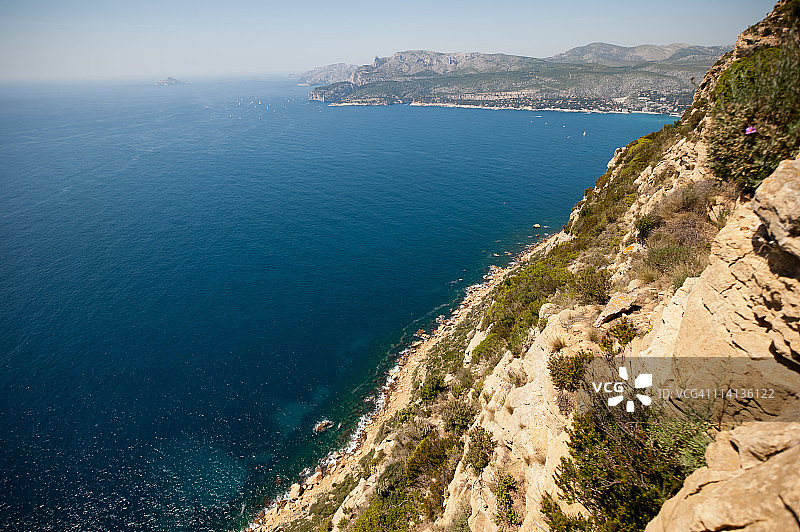 从克雷特悬崖看到的卡西斯海湾图片素材