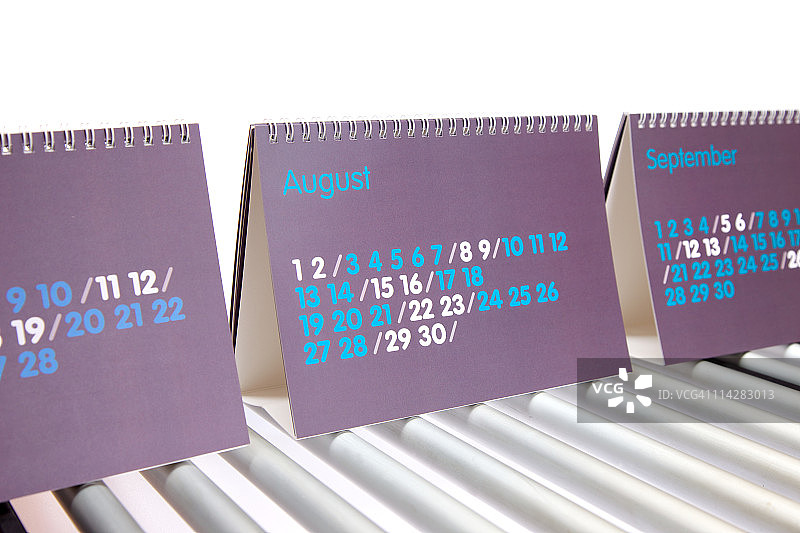 八月……图片素材