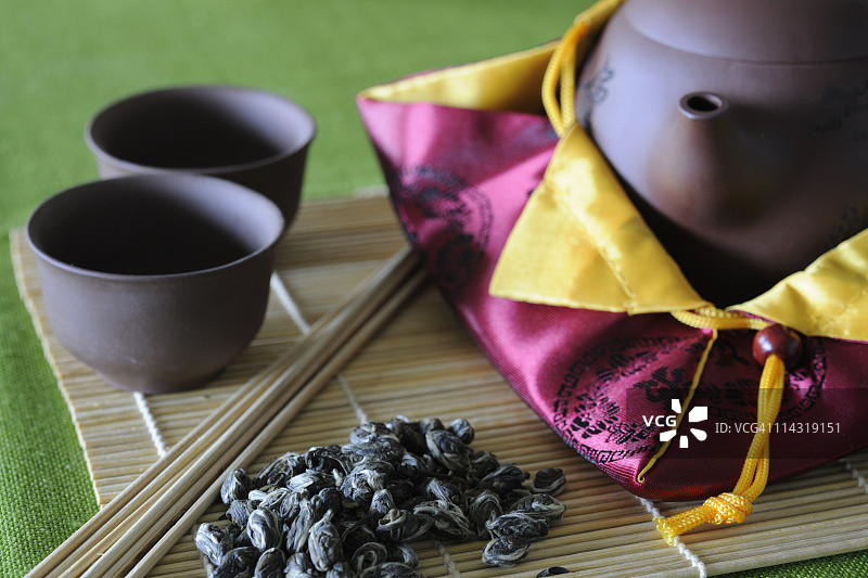 中式绿茶茶具图片素材