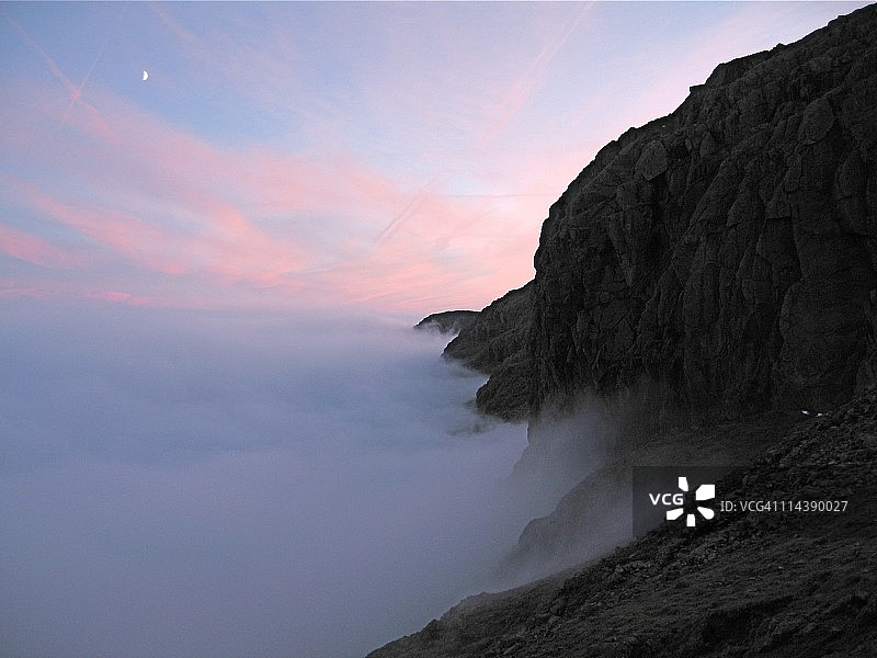 斯卡费尔峰的日落图片素材