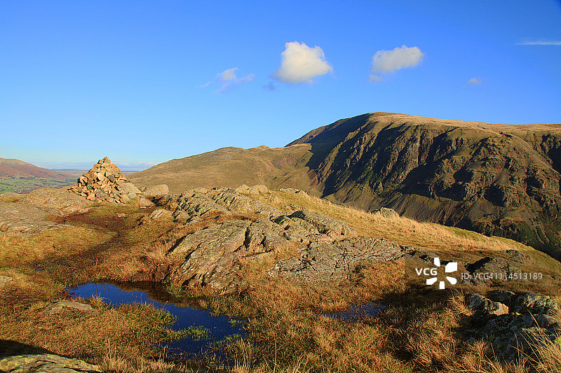 High Rigg山顶石堆图片素材
