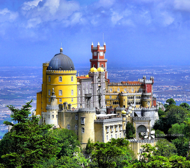 城堡建筑中的浪漫主义图片素材