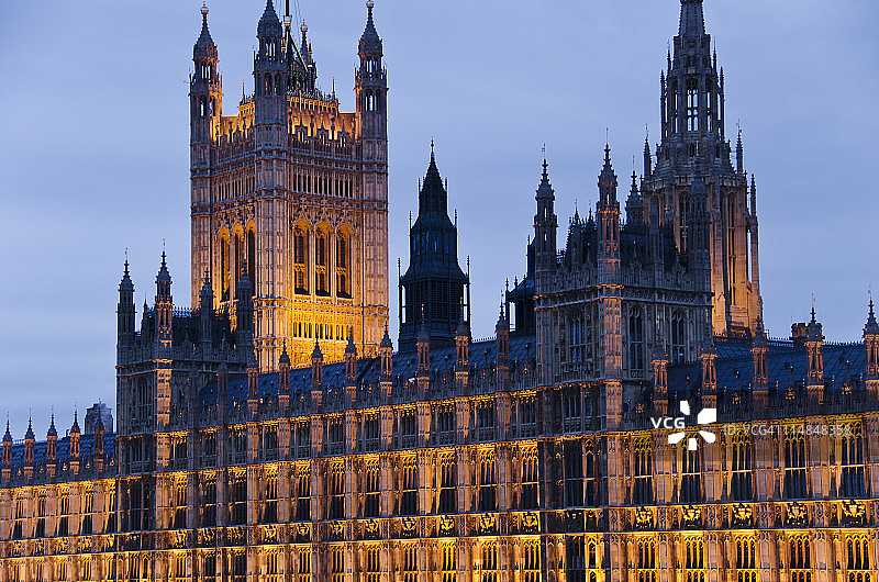 英国伦敦议会大厦夜景图片素材