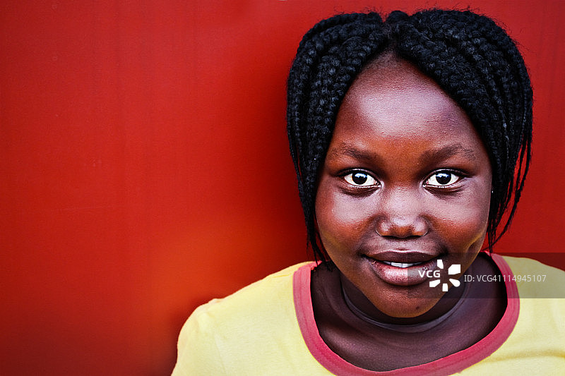 非洲女孩微笑特写图片素材