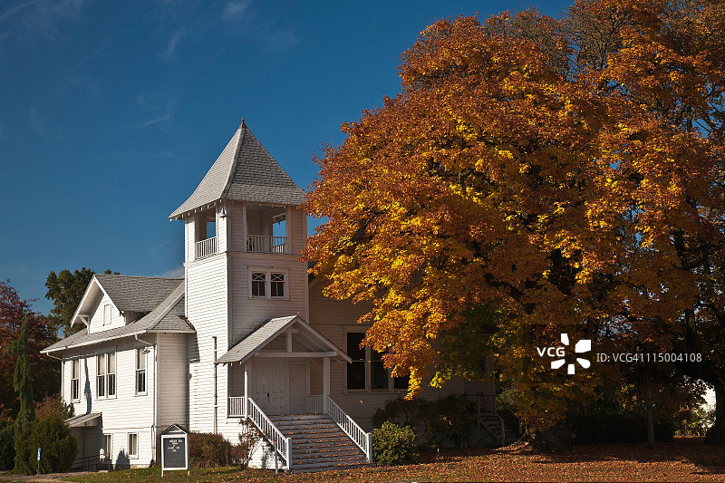 历史悠久的卫理公会教堂图片素材