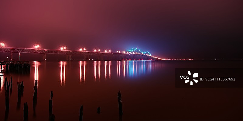 塔潘齐大桥图片素材