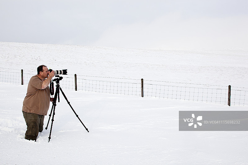 雪地摄影师图片素材
