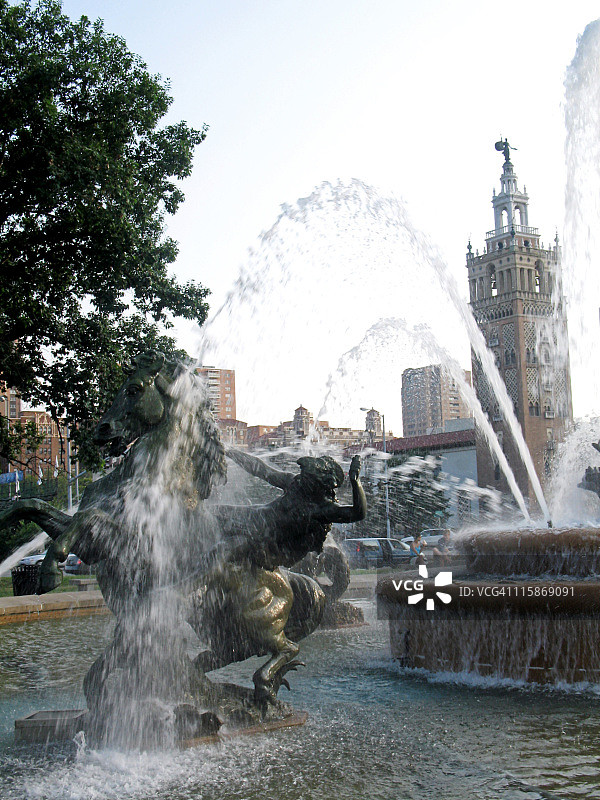 乡村俱乐部广场人像图片素材