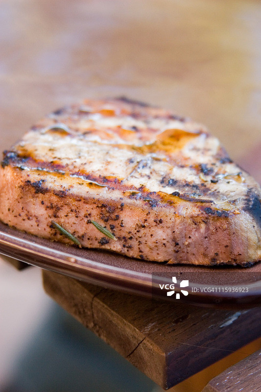 烤鱼（有复制空间）图片素材