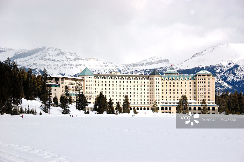 路易斯湖城堡冬季景观，加拿大阿尔伯塔省班夫国家公园图片素材