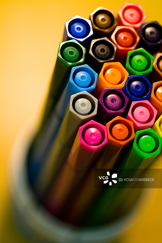 六边形彩虹图片素材