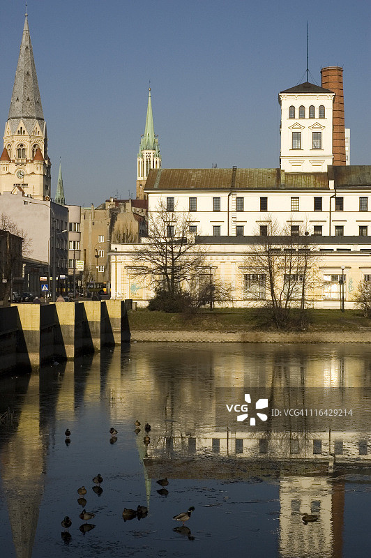 水边的工厂图片素材