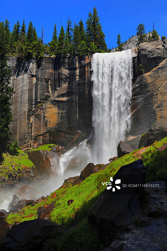 维纳尔瀑布图片素材