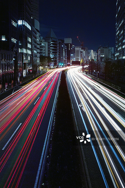 节约用电：甲州街道图片素材