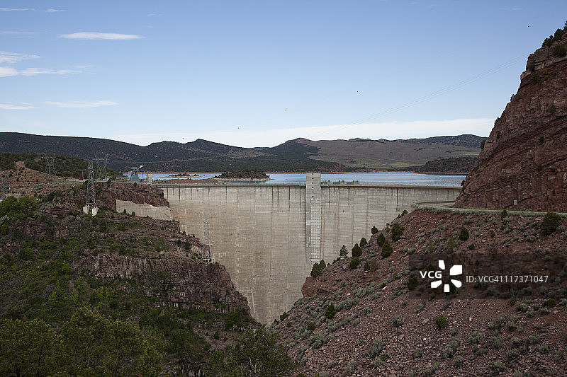 火焰山大坝图片素材