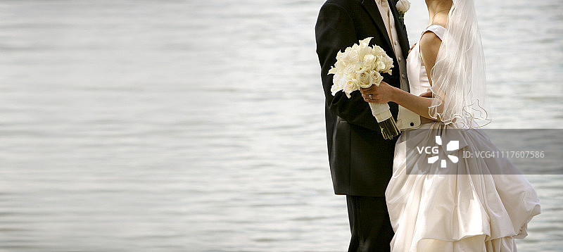 水主题婚礼肖像图片素材