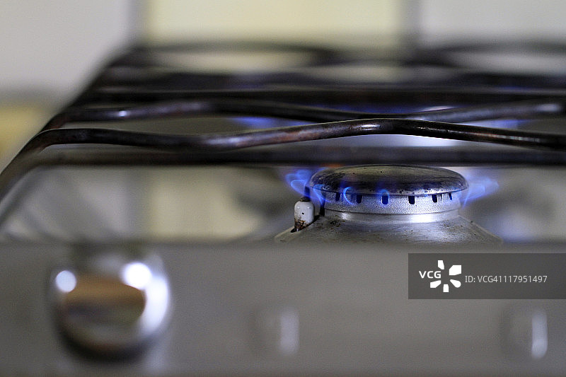燃烧的燃气灶图片素材