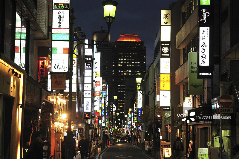 日本本州东京港区赤坂城市街道图片素材