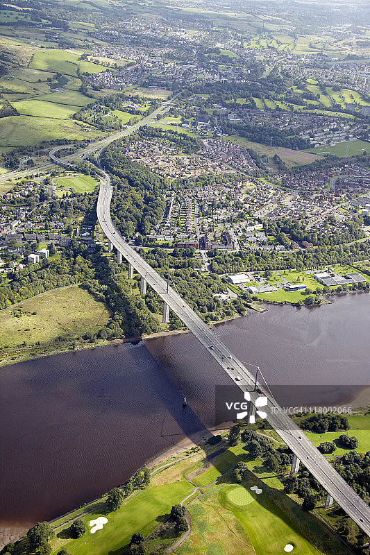 克莱德河上的厄斯金桥，邓巴顿图片素材