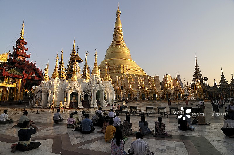 世界著名仰光大金塔，缅甸仰光图片素材