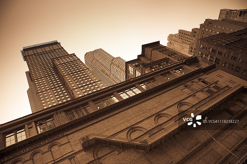 卡内基音乐厅外景（棕褐色调）图片素材