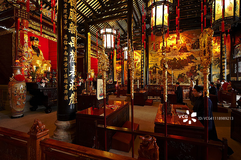 广州老城区的道观图片素材