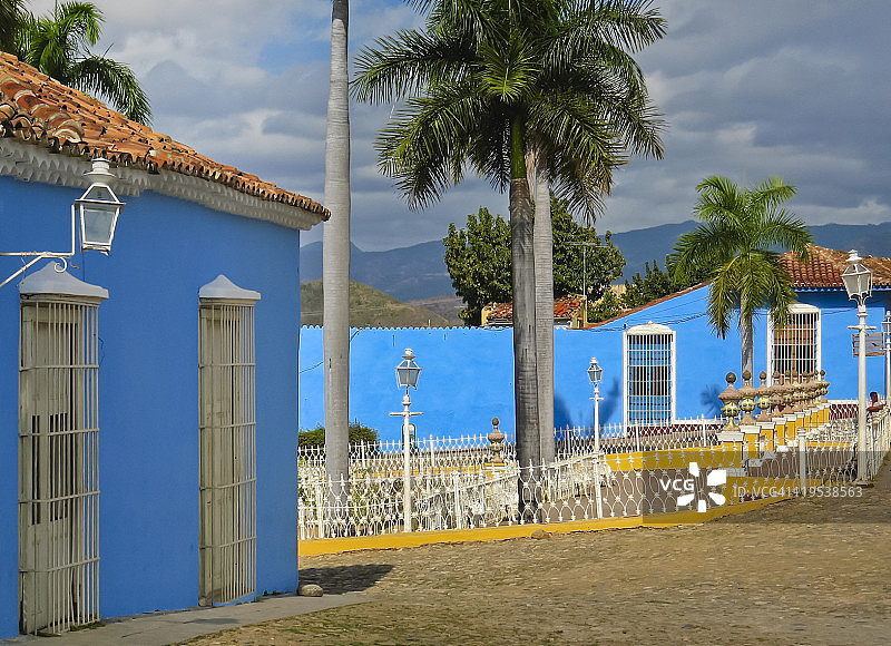 古巴特立尼达马约尔广场图片素材