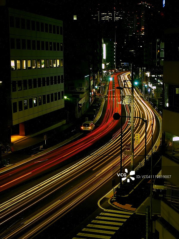 夜间溪流图片素材