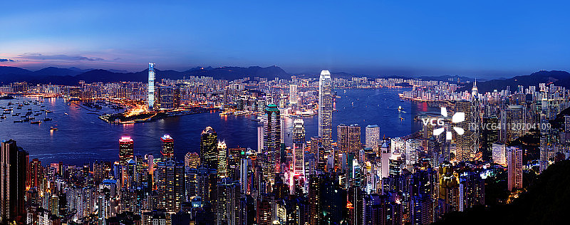 2010年香港海湾迷人的夜景图片素材