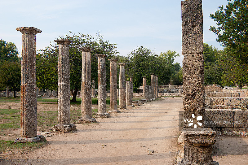 奥林匹亚的柱状街道图片素材