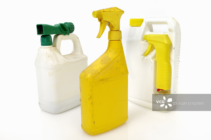 旧的杀虫剂或农药容器图片素材