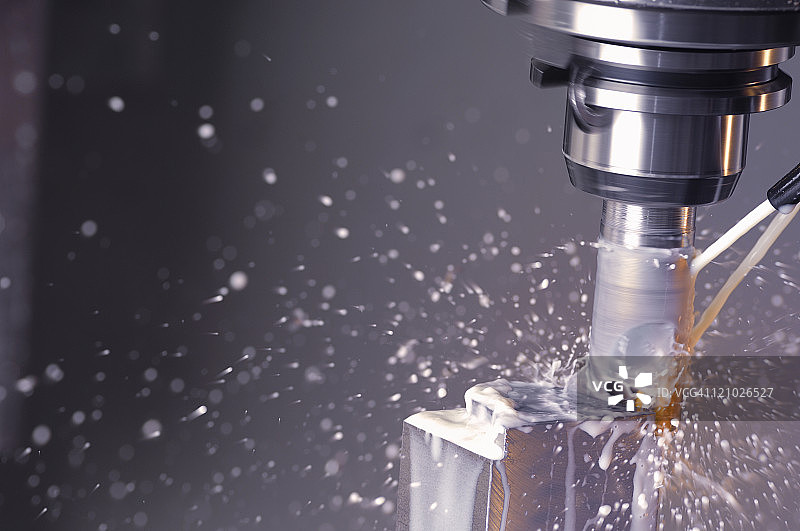 铝加工铣床图片素材