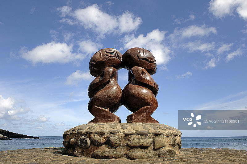 奥莫阿湾的木制雕像，法图希瓦图片素材