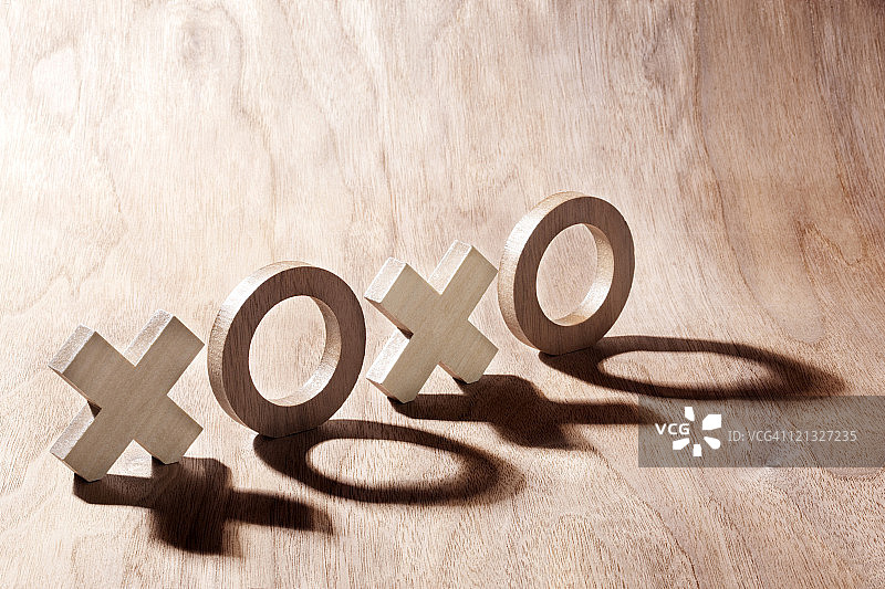 木制O和X（井字游戏）图片素材