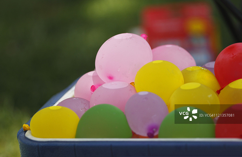 彩色水球图片素材