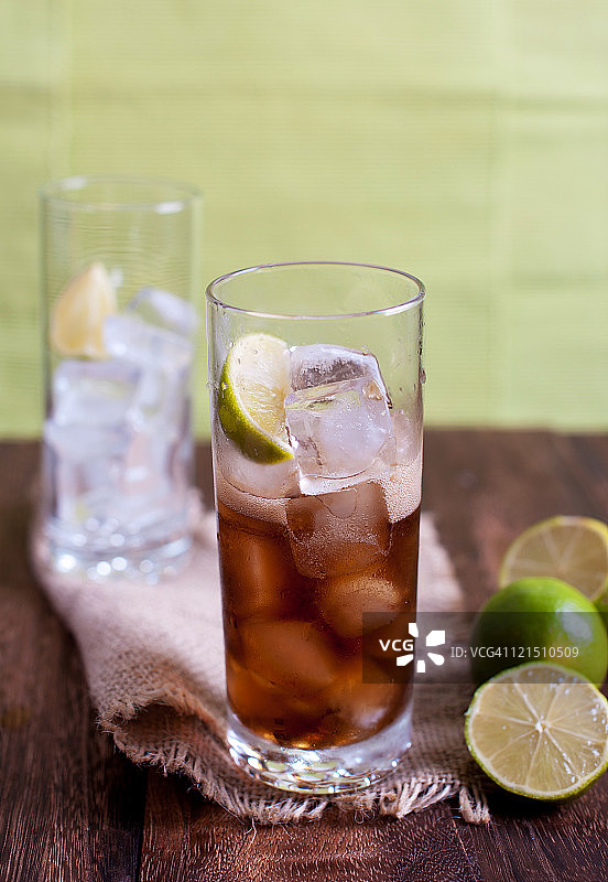 青柠可乐图片素材