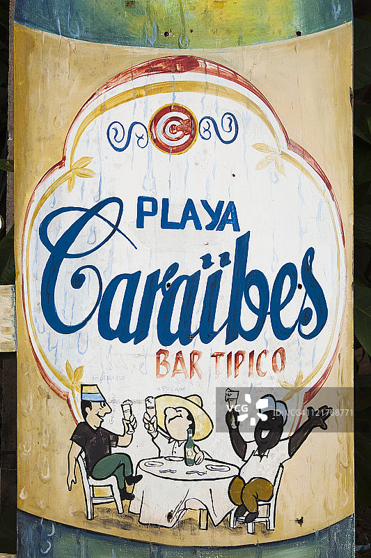 酒吧标志，特伦纳斯海滩，萨马纳半岛，多米尼加共和国图片素材