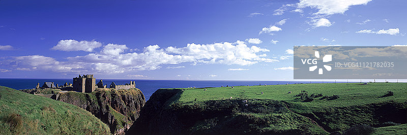 苏格兰阿伯丁 Dunnottar 城堡图片素材