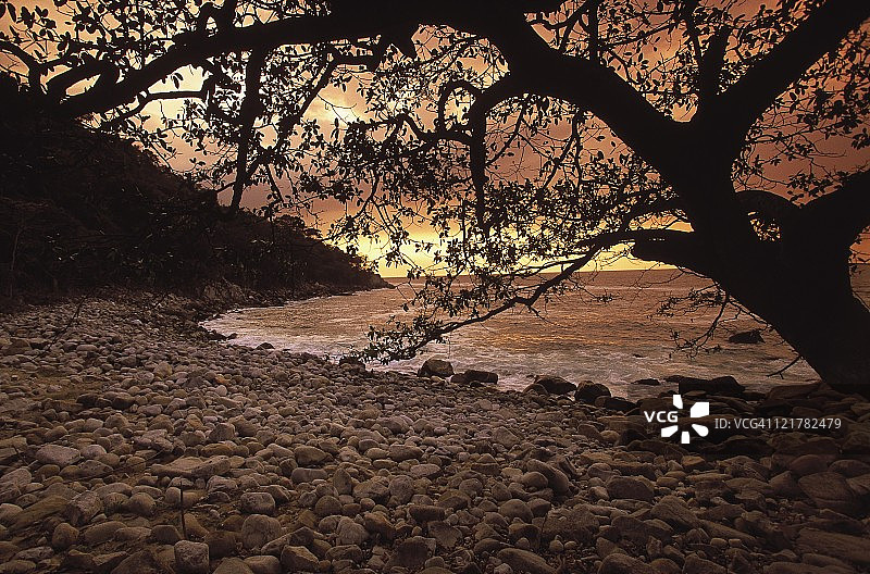 墨西哥巴亚尔塔港的秘密海滩图片素材