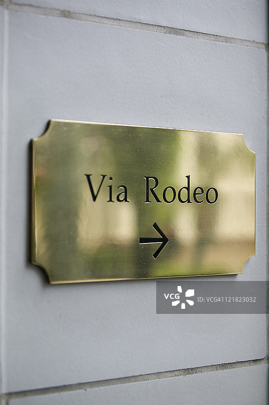 美国加利福尼亚州比佛利山庄，户外购物中心标志图片素材