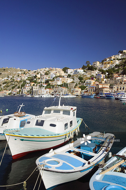 希腊多德卡尼斯群岛锡米镇：锡米港图片素材