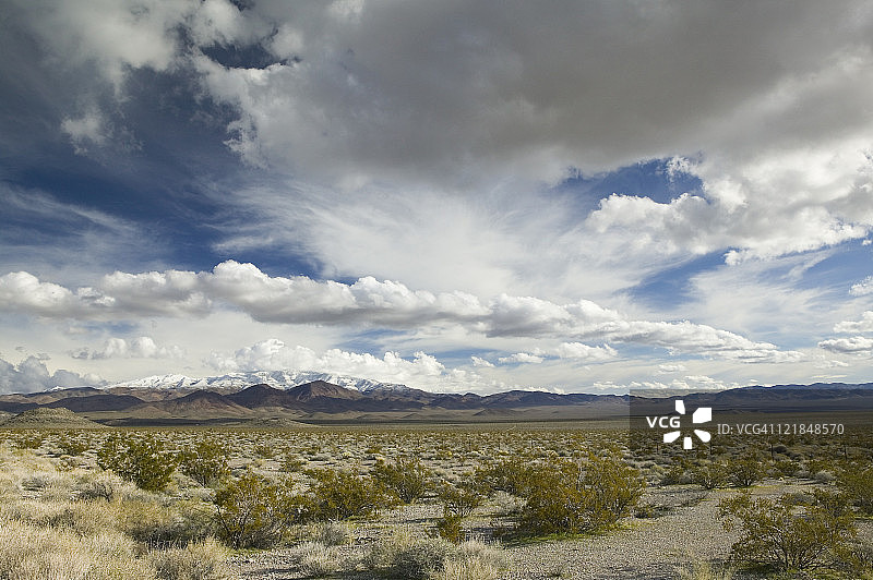 内华达州印第安泉春山图片素材