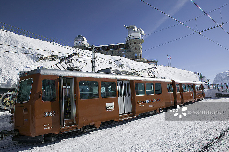 瓦利斯/瓦莱州戈尔内格拉特山脉与火车图片素材