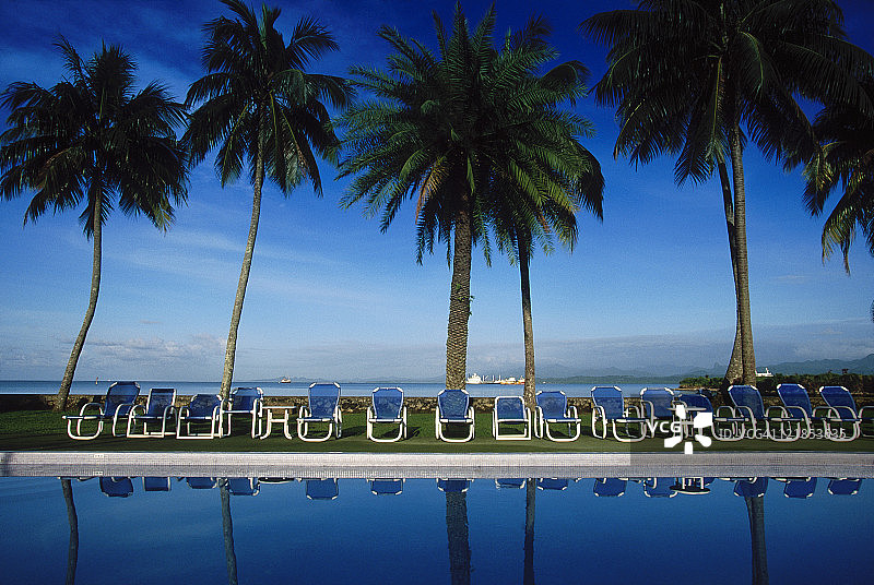 泳池景观：苏瓦港，维提岛，苏瓦图片素材