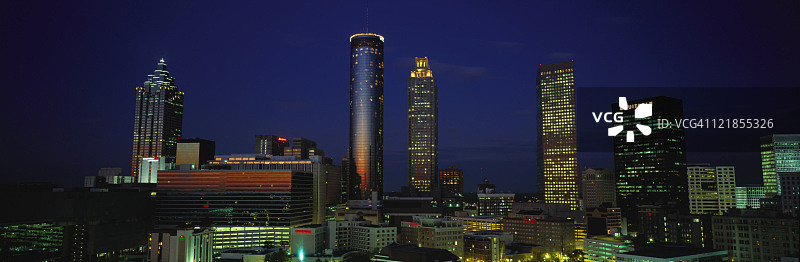 从CNN中心拍摄的市中心天际线图片素材