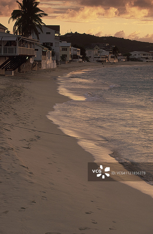 圣马丁岛格兰德凯斯镇海滨图片素材