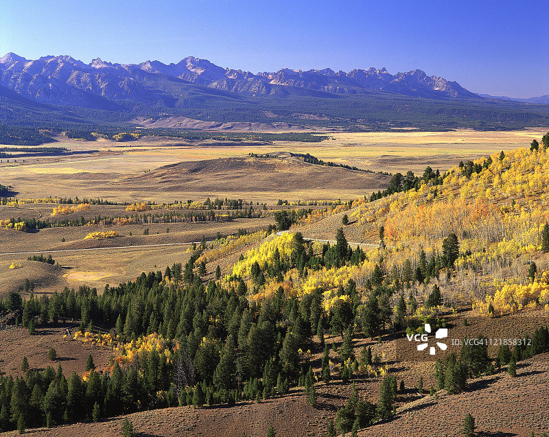 爱达荷州加利纳的锯齿山脉图片素材