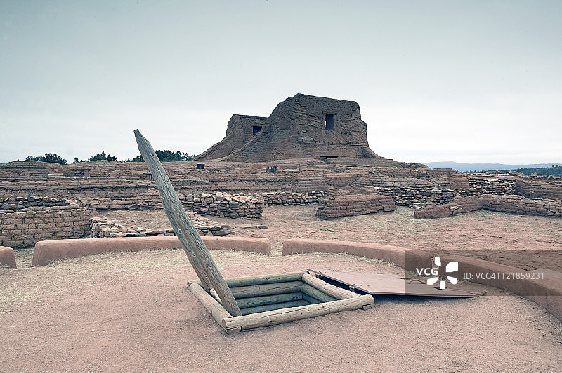 新墨西哥州佩科斯国家公园西班牙教堂遗址图片素材